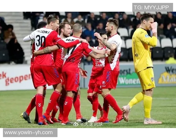 阿贾克斯与乌得勒支比赛因故推迟球迷期待新赛程安排 阿贾克斯与乌得勒支比赛因故推迟球迷期待新赛程安排